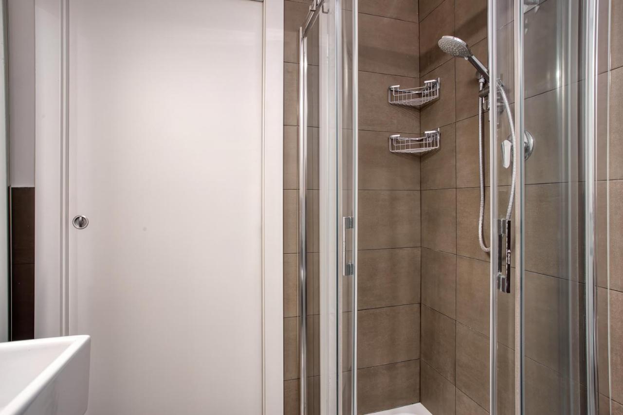 Joivy Vibrant 2Bed Apt With Balcony ميلان المظهر الخارجي الصورة